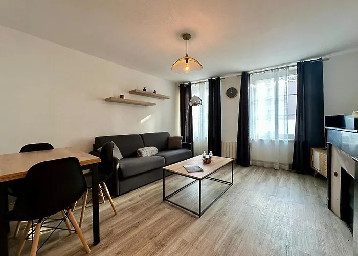 Le Lodge - Lit King Size - 2 A 4 Personnes - Proche Gare